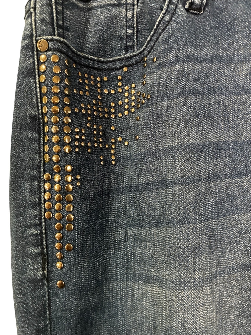 Women's Earl Jeans - Picture 2 of 14